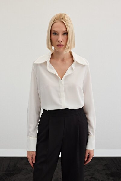 Sateen Classic Shirt with Accessories - Ecru