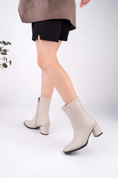 bulutmod BA04587 Krem Kadın Küt Burun Fermuarlı 5 Cm Topuklu Bot - 40