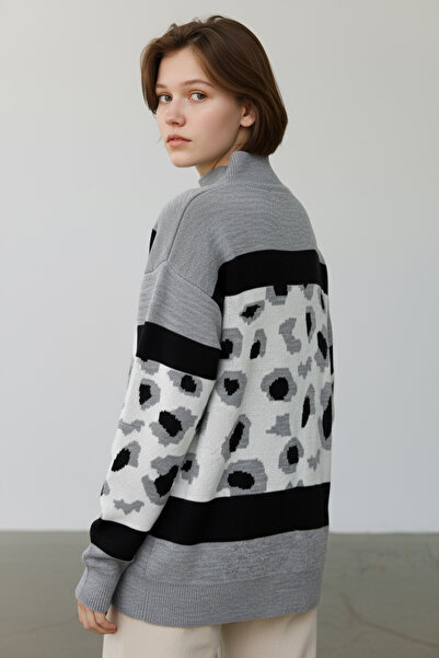 NEWCO Pulover tricotat cu model pe jumătate de gât – Model elegant cu combinație de modele geometrice și zebră