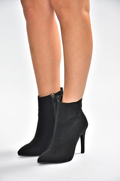 Fox Shoes N372524402 Γυναικείες μπότες με λεπτό τακούνι από μαύρο σουέτ