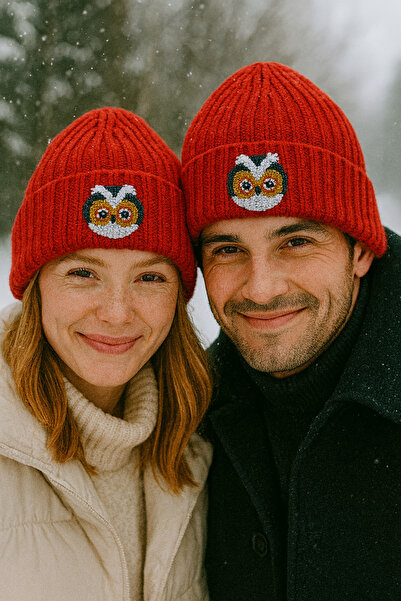 byebruketenci New Year's Red Owl Beret Punch Hat Gift