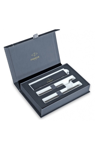 Parker IM Royal Black Lacquer GT Fountain Pen + Ballpoint Set