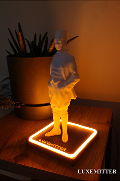 Luxemitter Neon LED Işık Kemal Atatürk Heykel Dekoratif Obje Aydınlatma Stand...
