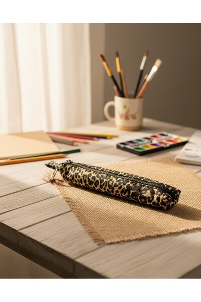 in steilla Leopar Desenli Sosis Kalemlik...