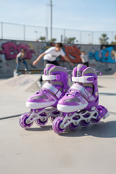 Vadi Double Row Light-Up Silicone Wheel Adjustable Roller Skates – Aluminum Body, Set with Bag