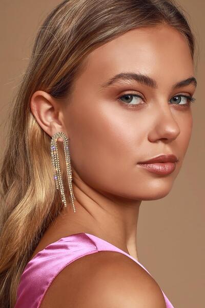 New Obsessions Parlak Taşlı Püsküllü Sallantılı Abiye Küpe