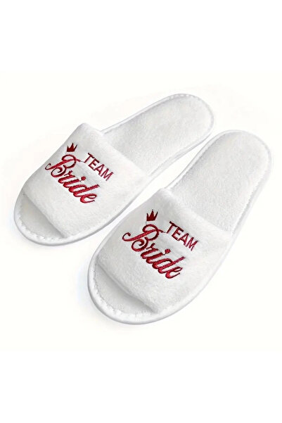 Store Burgundy Embroidered White Plush Bridesmaid Slippers