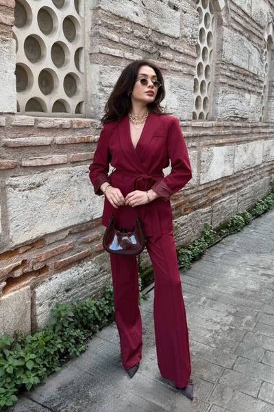 AKD Atelier Women's double belted blazer jacket pants set