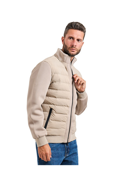 Guess Yan Kol Logolu Teknik Stretch Scuba Şişme Mont M4YL37WG9U2