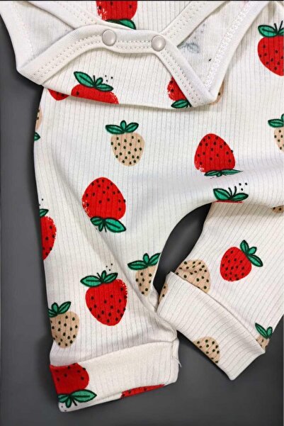 dinamik çocuk Strawberry Report Printed Ribbed Baby Girl Set with Snap Fasteners 100% Cotton 2-Piece Bottom Top 0-3-6-9Months