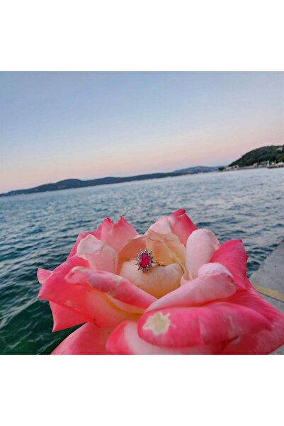 Huma Gold 1,05 CT Yakut 0,30 CT Pırlanta (Signty) Taşlı Anturajlı Vintage Tasarım Modern 925 Ayar Gümüş Yüzük