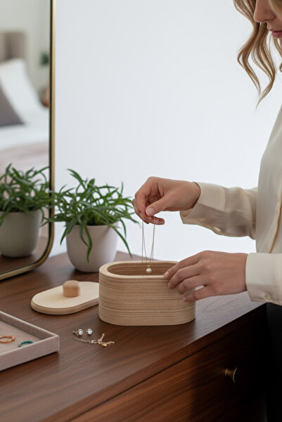 MONTETOYS Wooden Jewelry and Makeup Organizer Decorative Storage Box