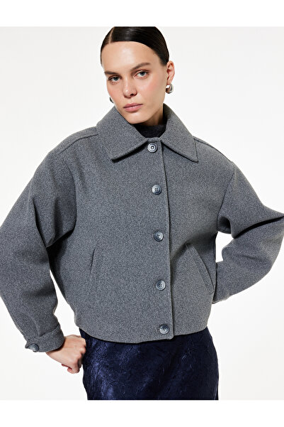 Koton Jachetă scurtă cu două rânduri de nasturi cu mâneci lungi și buzunare cu nasturi