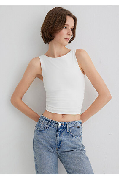 Mavi Kayık Yaka Beyaz Poliamid Top Fitted / Vücuda Oturan Kesim 1613497-70057