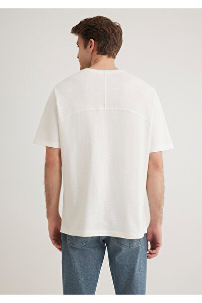 Mavi Dikiş Detaylı Beyaz Basic Tişört Loose Fit / Bol Rahat Kesim 0612227-70057