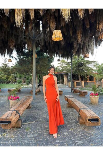 theanemos Kiremit Sırt Dekolteli Boyundan Bağlamalı Uzun Elbise