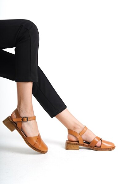 İNNA صندل نسائي من الجلد الطبيعي من Zebes Inna