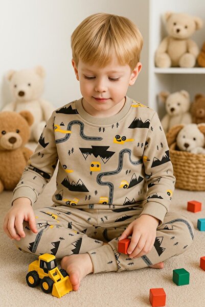 Arya Nisa Kids Erkek Çocuk Pamuklu Şardonlu Sütlü Kahve Yol Araba Desenli Uzun Kollu Pijama Takımı