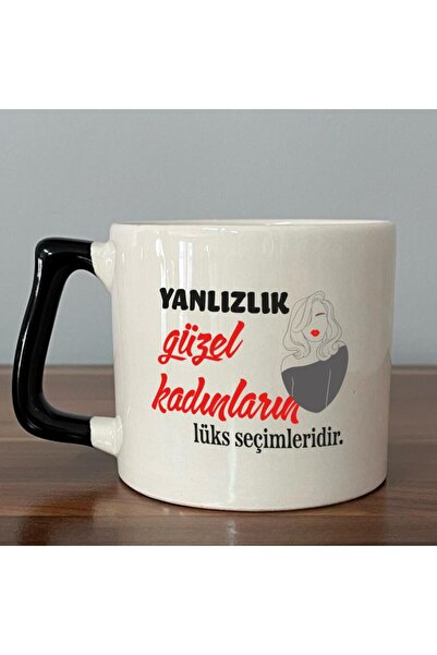 Kırtasiye Ofisi العزلة هي الاختيارات الفاخرة للمرأة الجميلة المطبوعة يوم المر...