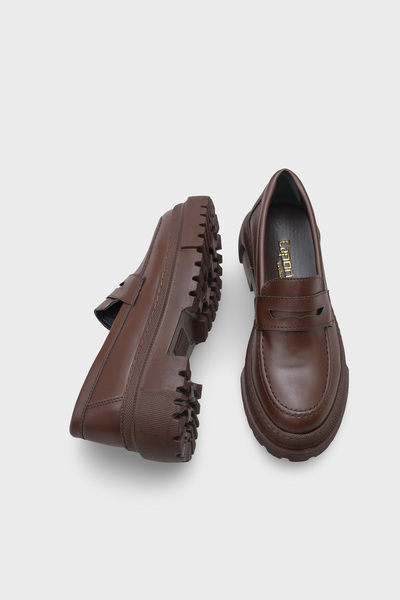 Capone Outfitters Fania Oval Burunlu Trak Tabanlı Rugan Kadın Loafer