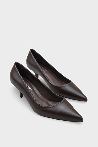 Capone Outfitters Вероника с средно висок ток и заострена предна част, подплатени с естествена кожа, дамски обувки на висок ток