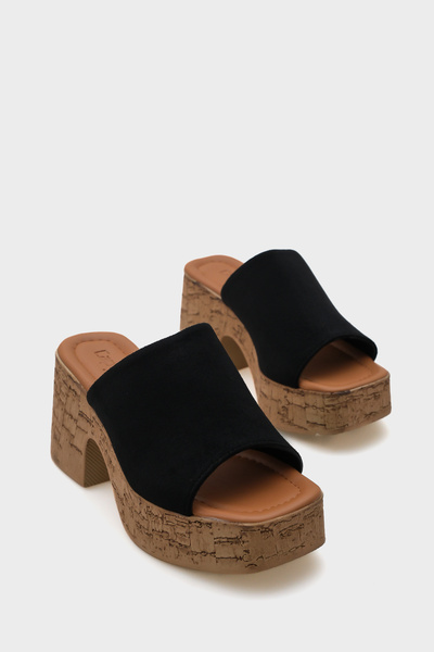 Capone Outfitters Maria Platform Single Strap Suede Women's Slippers