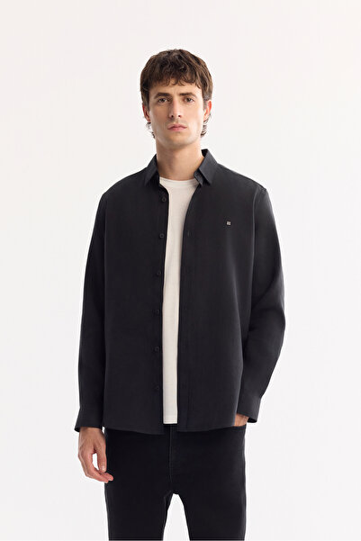 Avva Мъжка черна риза с копчета, мека материя и редовна кройка A52Y2061