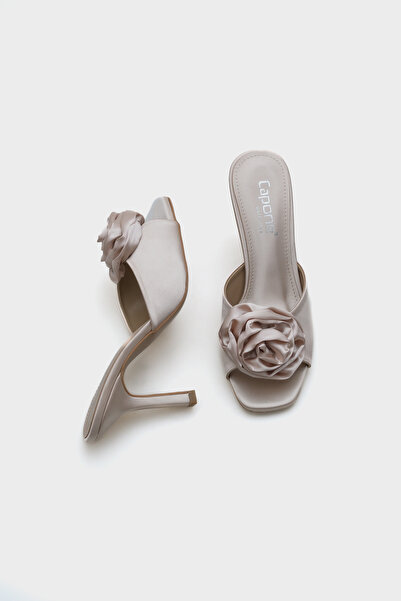 Capone Outfitters Dámské pantofle Lou na středním podpatku květinové saténové