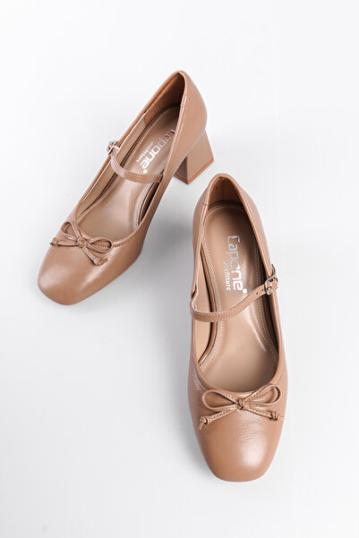 Capone Outfitters Medium Heeled Women's Shoes - Banded Design