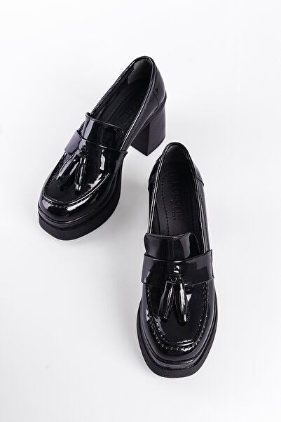 Capone Outfitters Heida Yuvarlak Burunlu Püsküllü Orta Topuklu Kadın Loafer