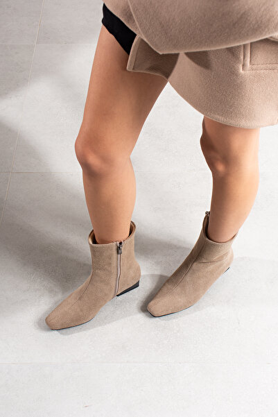DESPİNA CARLA Süet Görünümlü Düşük Topuk Kadın Bot – Rahat Giyim , Zarif Tasarım