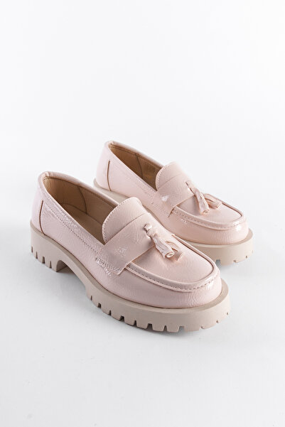 Capone Outfitters حذاء لوفر نسائي مزين بشراشيب من Trak