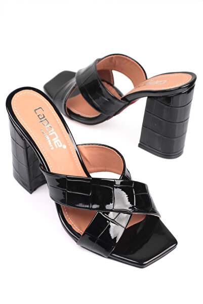 Capone Outfitters Nagy krokodilmintás 015-ös sarkú, tompa orrú női papucs