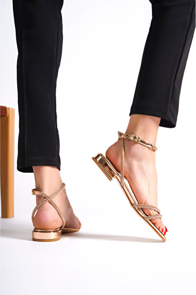 Capone Outfitters Coletta Oval Toe Front Stone Double Banded Short Heeled Mirror Fabric Women's Sandals