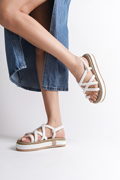 Capone Outfitters Wedge Heel String Women's Sandals