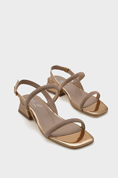 Capone Outfitters Coral Blunt Toe Stone Double Thick Strap Short Heeled Mirror Fabric Women's Sandals