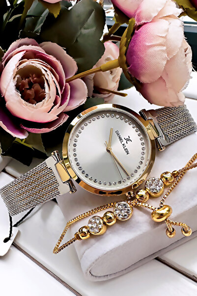 Daniel Klein ساعة يد نسائية أصلية 3 Atm مقاومة للماء باللون الفضي والذهبي وسوار من الفولاذ DKBY2022C4
