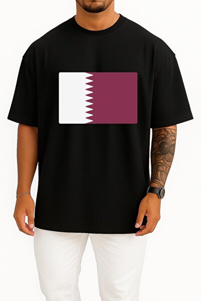 Bahriyeli Collection تي شيرت كبير الحجم بتصميم علم قطر - تصميم علم قطر على ال...
