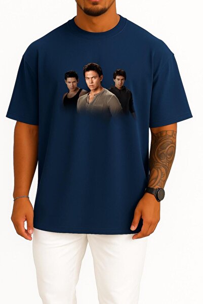 Bahriyeli Collection Tricou unisex cu design pentru piept Tyson Houseman Robe...