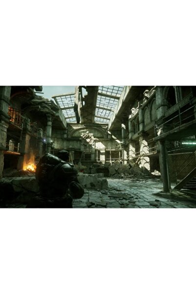 Playstation Gears of War: Reloaded - PS5 - The Ultimate Next-Gen Tactical Shooter