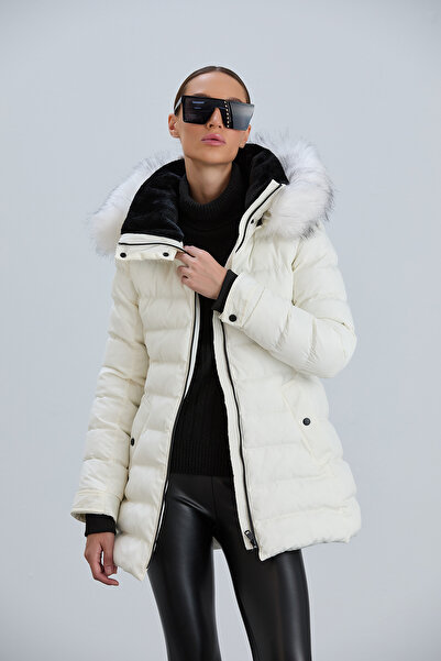 PIQUE Women's Faux Fur Detachable Hooded Puffer Coat Yasmin Ecru