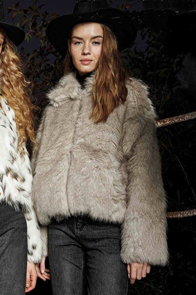 Hooopstore سترة من الفرو الرمادي الصناعي