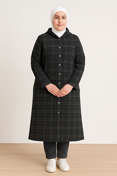 MAY MARA Plus Size Long Ferace with Side Pockets, Hood and Snap Closure