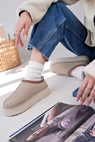 Freemax Γυναικείες Παντόφλες Εσωτερικά Επενδεδυμένες με Γούνα, Ελαφριές Μίνι Σαμπό Παντόφλες Σπιτιού Μπεζ