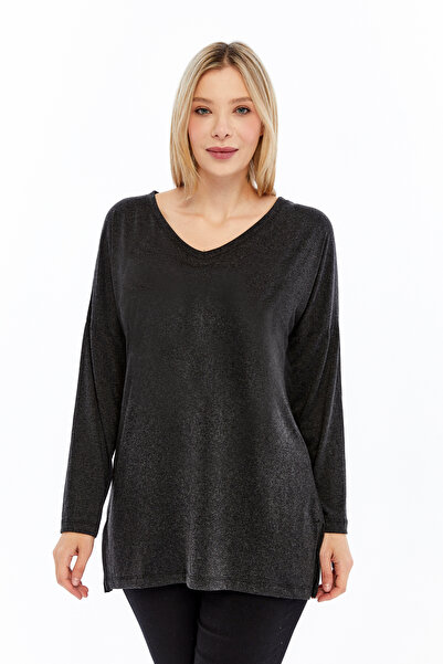 Curvy Trend Plus Size V-Neck Long Sleeve Slit Wrinkled Viscose Fabric Blouse