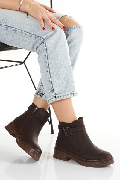 ALON V Buckle Detailed Boots