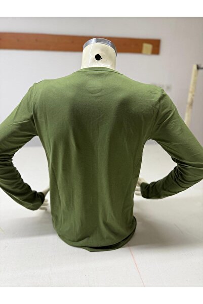 HT Outdoor Μοντέλο μπλουζάκι με μακρύ μανίκι με φιγούρες σεττέρ και κουνάρι (Το προϊόν είναι 100% βαμβάκι.)