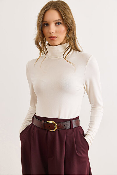 Olalook Women's White Turtleneck Soft Textured Knitted Viscose Blouse Blz-19003148