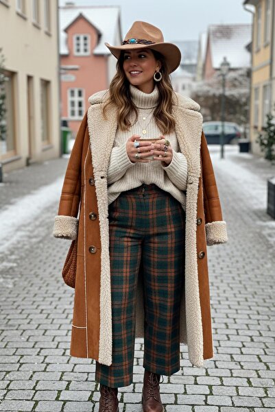 Külah Camel Bohemian Cowboy Hat with Leather Stripes and Turquoise Stones