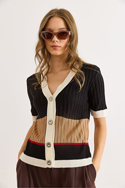 Olalook Women's White Black V-Neck Color Block Short Sleeve Knitwear Cardigan Hrk-19000435